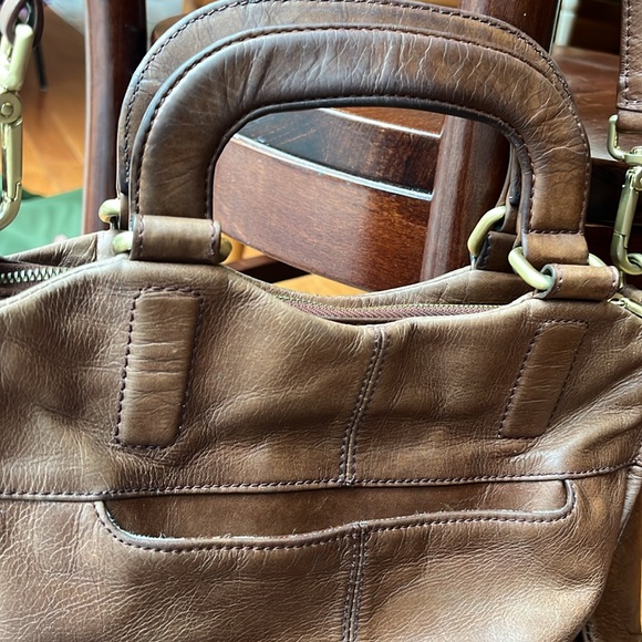 Hobo Leather Crossbody Bag - Picture 2 of 15